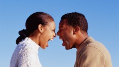 Couple_screaming_at_each_other_original_17251