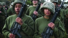 Female Marine recruits