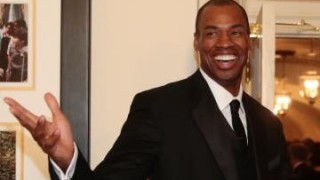Jason Collins Signs With Brooklyn Nets, Becomes First Openly Gay Player in Major Sports Leagues