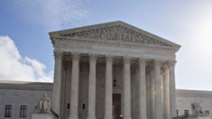Supreme Court Blocks Texas From Shutting Down Abortion Clinics