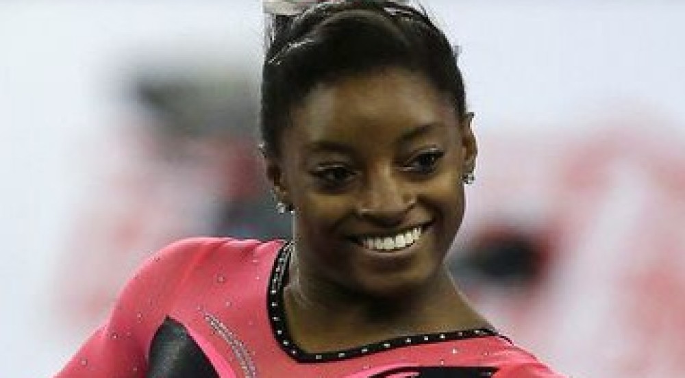 Simone Biles routes Olympic champions for third straight P&G Championship