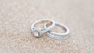 wedding marriage rings