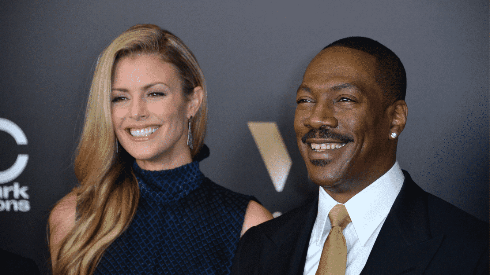 BEVERLY HILLS, CA. November 6, 2016: Actor Eddie Murphy & girlfriend Paige Butcher at the 2016 Hollywood Film Awards at the Beverly Hilton Hotel.