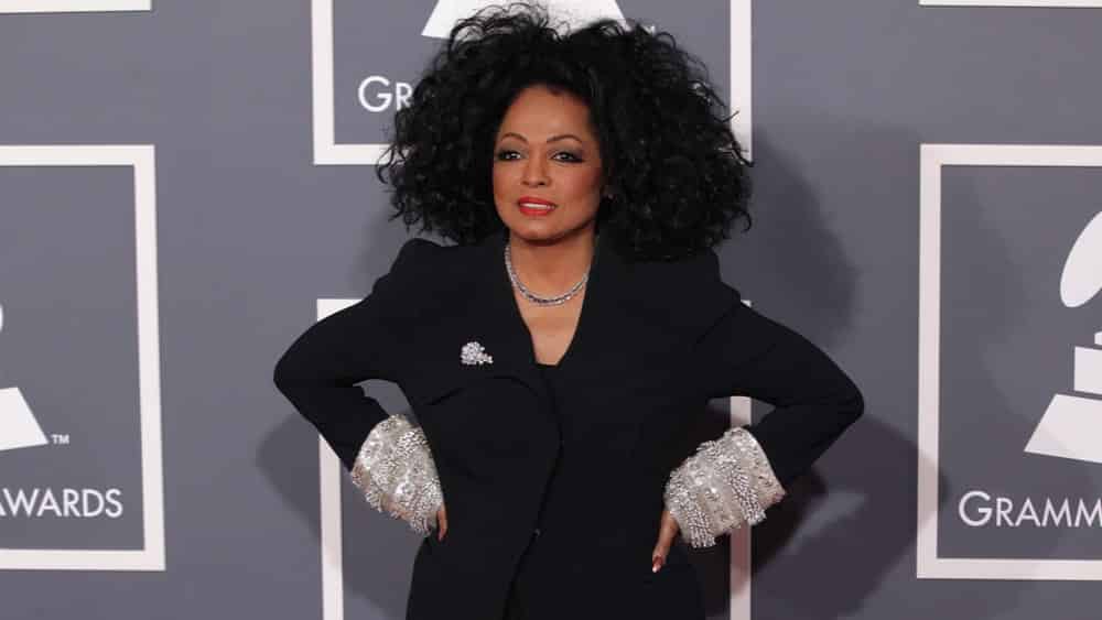 LOS ANGELES - FEB 12: DIANA ROSS arriving to Grammy Awards 2012 on February 12, 2012 in Los Angeles, CA