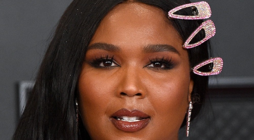 Lizzo Named Dove Brand Ambassador for 'The Selfie Talk' Campaign