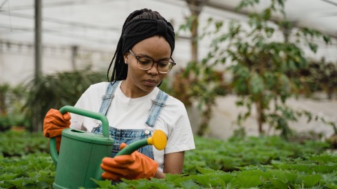 black-girl-gardening