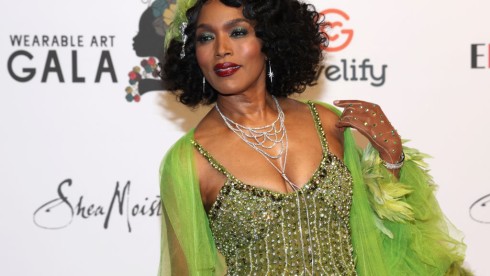 angela-bassett-waco-theater