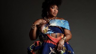 lizzo-peoples-choice-awards