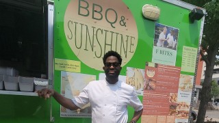 Chef Bobby Anderson at Sunshine BBQ, Niagara Falls.